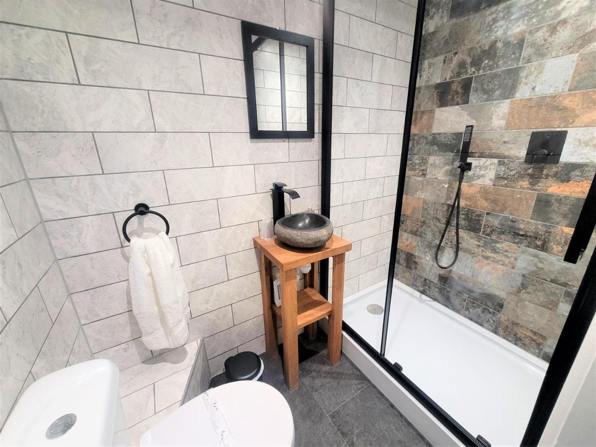 New County Hotel & Serviced Apartments By Roomsbooked Gloucester Luaran gambar