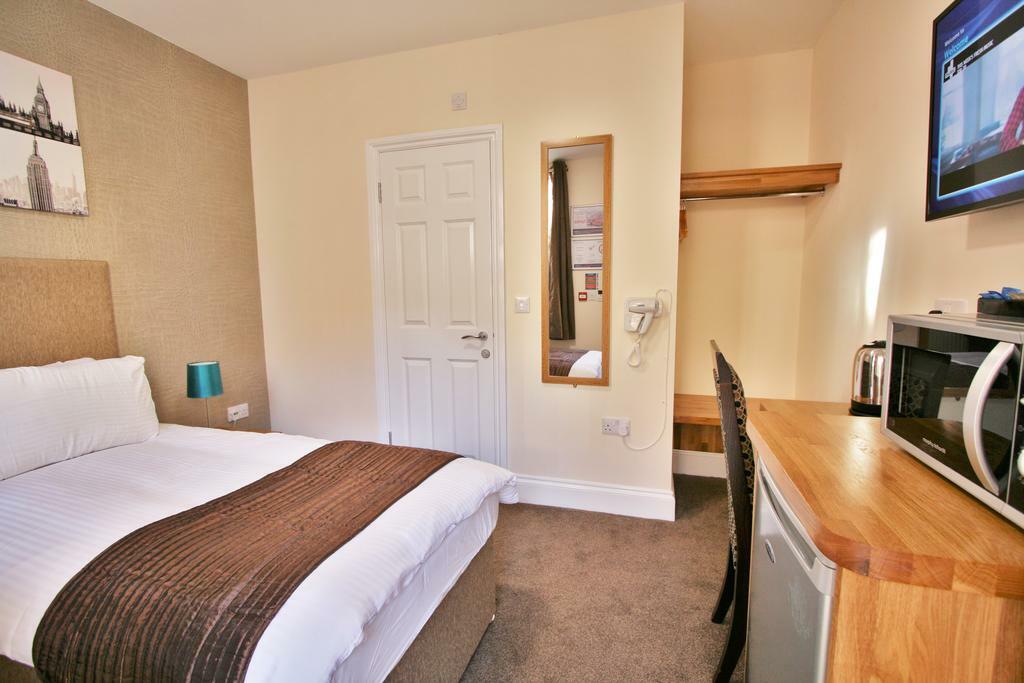 New County Hotel & Serviced Apartments By Roomsbooked Gloucester Bilik gambar
