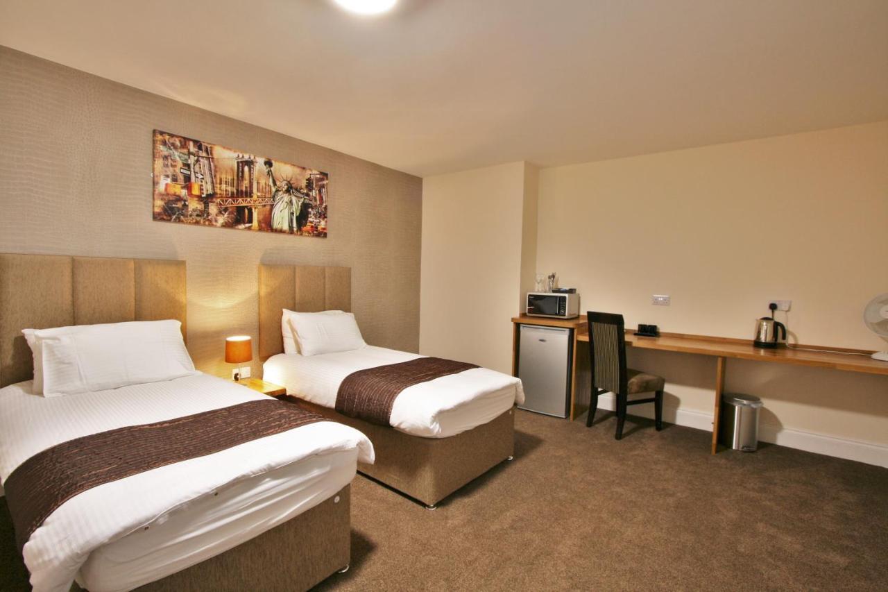New County Hotel & Serviced Apartments By Roomsbooked Gloucester Bilik gambar